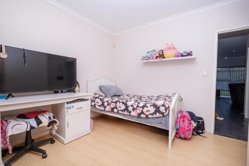 2 Bedroom Property for Sale in Protea Heights Western Cape